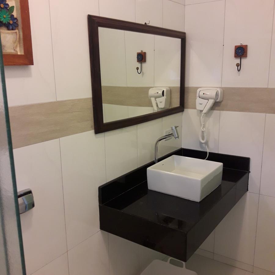 Double Room with Air Conditioning,643498179:JPEG